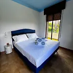 فندق مبيت وإفطار Vida Locrese Con Piscina Salata 3*