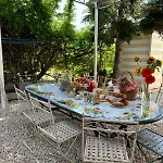 Vida Locrese Con Piscina Salata غيراتشه