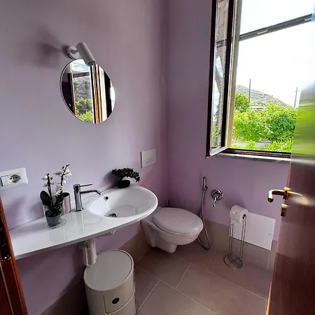 Vida Locrese Con Piscina Salata Bed and breakfast 3*