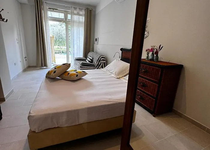 住宿加早餐酒店 Vida Locrese Con Piscina Salata